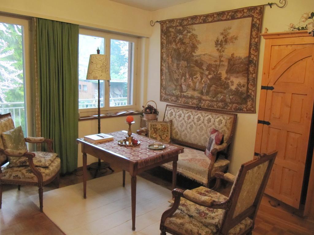 Chez Jean Et Daisy Bed & Breakfast Riehen ห้อง รูปภาพ